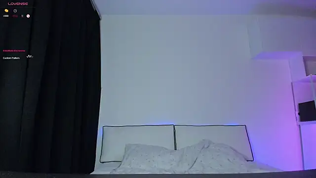 haileyishere online show from 11/23/25, 06:51