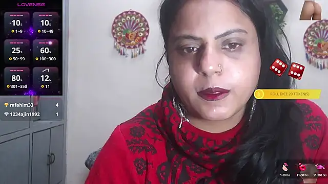 Snapshot of Sexy_komolika chatting on 10/30/25, 01:53 Sexy komolika online show from 10/30/25, 01:53