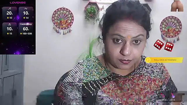 Snapshot of Sexy_komolika chatting on 11/04/25, 02:10 Sexy komolika online show from 11/04/25, 02:10