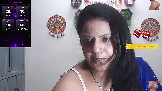 Snapshot of Sexy_komolika chatting on 10/25/25, 02:39 Sexy komolika online show from 10/25/25, 02:39