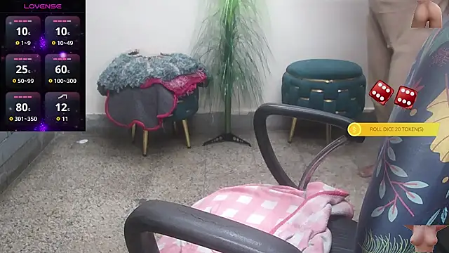 Snapshot of Sexy_komolika chatting on 10/31/25, 03:19 Sexy komolika online show from 10/31/25, 03:19