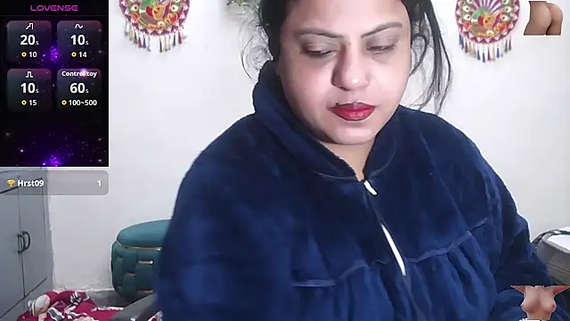 Snapshot of Sexy_komolika chatting on 12/03/25, 02:01 Sexy komolika online show from 12/03/25, 02:01