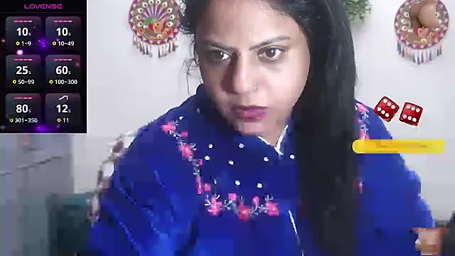 Snapshot of Sexy_komolika chatting on 11/15/25, 01:53 Sexy komolika online show from 11/15/25, 01:53