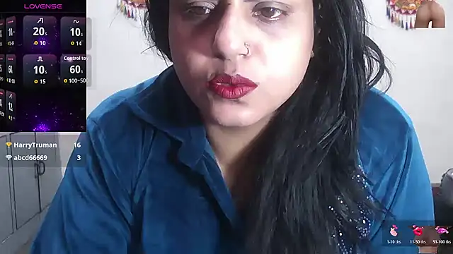 Snapshot of Sexy_komolika chatting on 12/05/25, 02:21 Sexy komolika online show from 12/05/25, 02:21