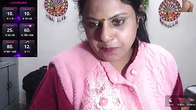 Snapshot of Sexy_komolika chatting on 12/05/25, 04:49 Sexy komolika online show from 12/05/25, 04:49