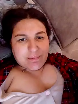 BlackVBarbie online show from 04/15/26, 01:04