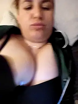 BlackVBarbie online show from 09/08/25, 10:20