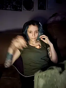 wolfgirl97 online show from 11/30/25, 08:26