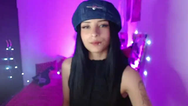 Kind Scarlett online show from 05/08/26, 11:19