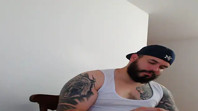 alexandergranda71 online show from 02/26/25, 12:41