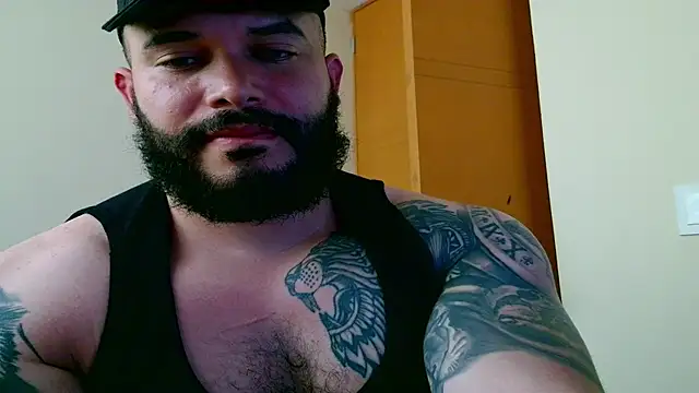 alexandergranda71 online show from 10/17/25, 08:54