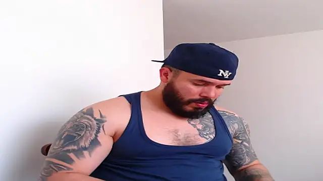 alexandergranda71 online show from 02/17/25, 03:00