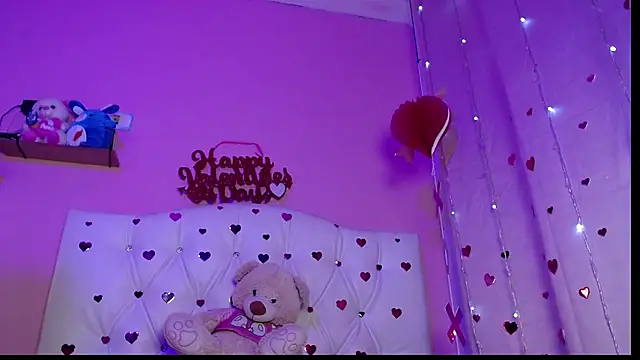 HECATE 23 online show from 02/17/26, 03:20