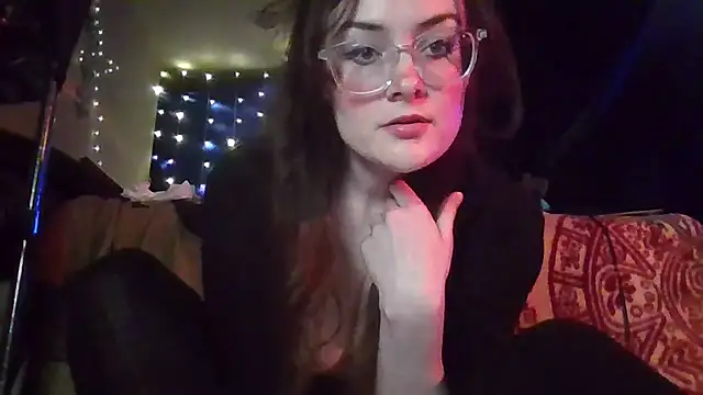 EyaDivine1 online show from 11/23/25, 02:43