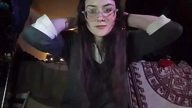 EyaDivine1 online show from 01/12/25, 05:45