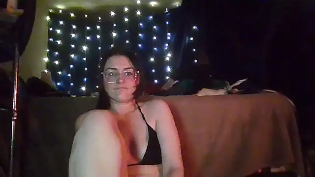 EyaDivine1 online show from 06/10/26, 03:41