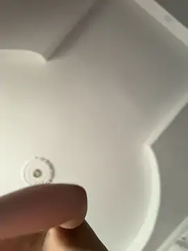 emiss  online show from 10/27/25, 01:56