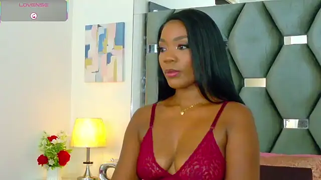 camila larzon online show from 02/16/26, 01:26