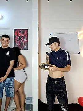 royalgirls x online show from 02/28/26, 01:16