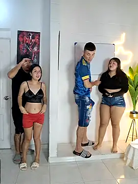 royalgirls x online show from 03/11/26, 01:32