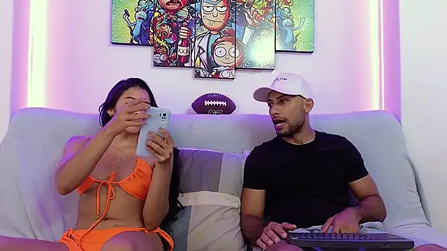 catalina y tylerjhons online show from 10/10/25, 10:21