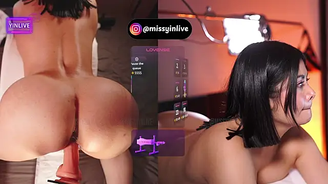 Snapshot of Yinlive chatting on 10/10/25, 03:18 Yinlive online show from 10/10/25, 03:18