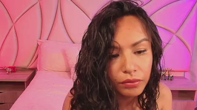 ValleryC online show from 04/15/26, 09:48