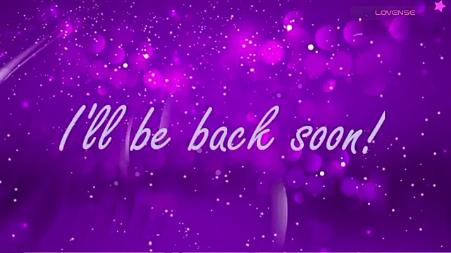 ValleryC online show from 10/31/25, 12:18