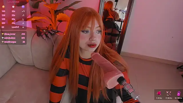 Kloe Raize online show from 10/31/25, 05:37