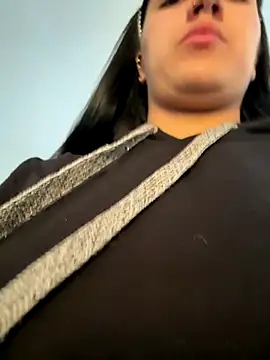 PaulinaDuarte online show from 12/15/25, 11:49