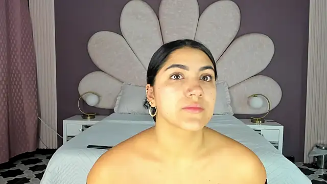 PaulinaDuarte online show from 11/20/25, 11:11