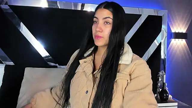 PaulinaDuarte online show from 12/20/25, 11:24