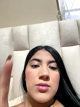 PaulinaDuarte online show from 12/21/25, 11:23