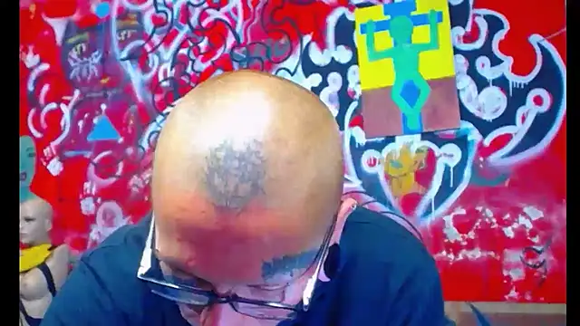 deivid estrada online show from 09/25/25, 04:13