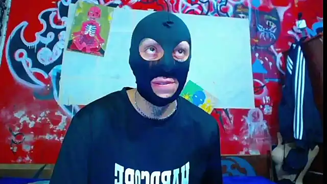 Snapshot of deivid_estrada chatting on 07/14/26, 04:46 deivid estrada online show from 07/14/26, 04:46