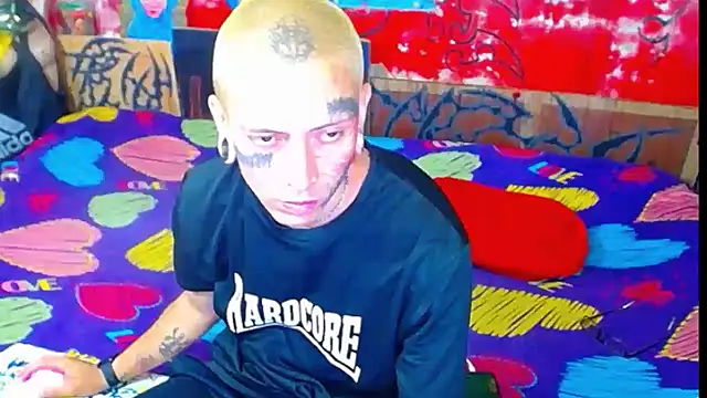 deivid estrada online show from 11/03/25, 04:10