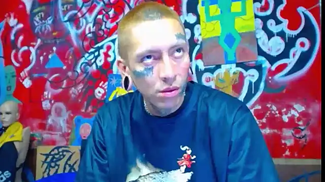 deivid estrada online show from 10/15/25, 03:42