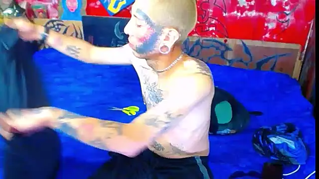 deivid estrada online show from 11/07/25, 04:44