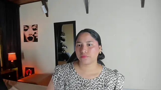 EmiliWilliams online show from 11/11/25, 10:26