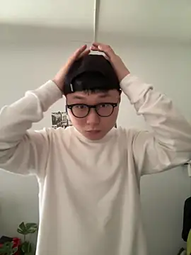 Eric246 online show from 02/09/26, 05:49