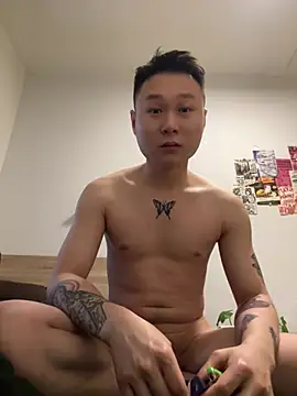 Eric246 online show from 04/05/26, 08:43