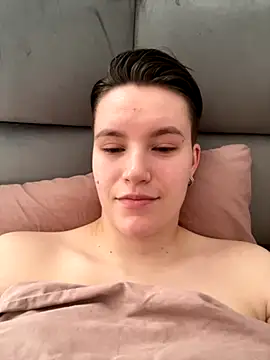 Snapshot of JessieFlower chatting on 11/01/25, 08:19 JessieFlower online show from 11/01/25, 08:19