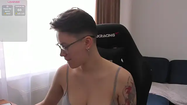 JessieFlower online show from 05/15/26, 06:55