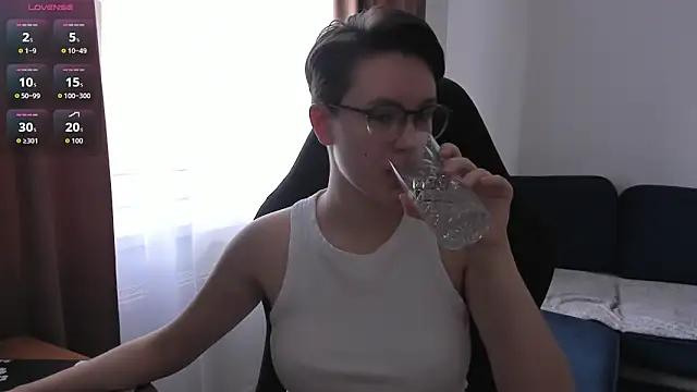 JessieFlower online show from 04/24/26, 07:21