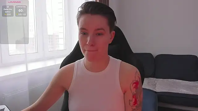 JessieFlower online show from 12/04/25, 08:13