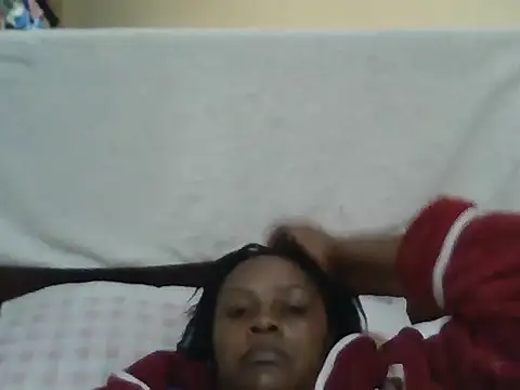Snapshot of tight_pussy_gall chatting on 09/17/25, 02:52 tight pussy gall online show from 09/17/25, 02:52