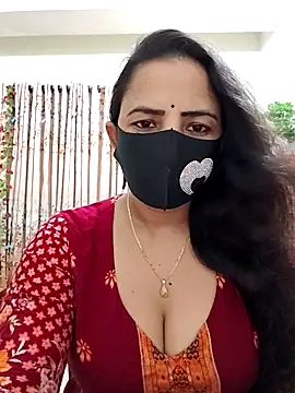 Snapshot of Payel-Sen chatting on 10/27/25, 05:03 Payel-Sen online show from 10/27/25, 05:03