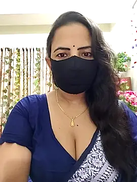 Snapshot of Payel-Sen chatting on 10/10/25, 04:41 Payel-Sen online show from 10/10/25, 04:41