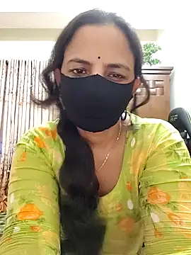 Snapshot of Payel-Sen chatting on 02/18/26, 08:00 Payel-Sen online show from 02/18/26, 08:00