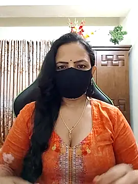 Snapshot of Payel-Sen chatting on 04/21/26, 01:42 Payel-Sen online show from 04/21/26, 01:42
